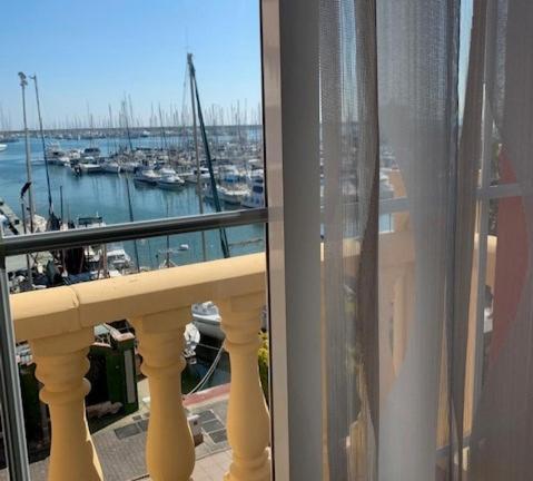 Apartamento Marina Port Sea View トレビエハ エクステリア 写真
